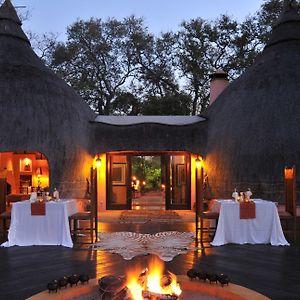 Hoyo Hoyo Safari Lodge